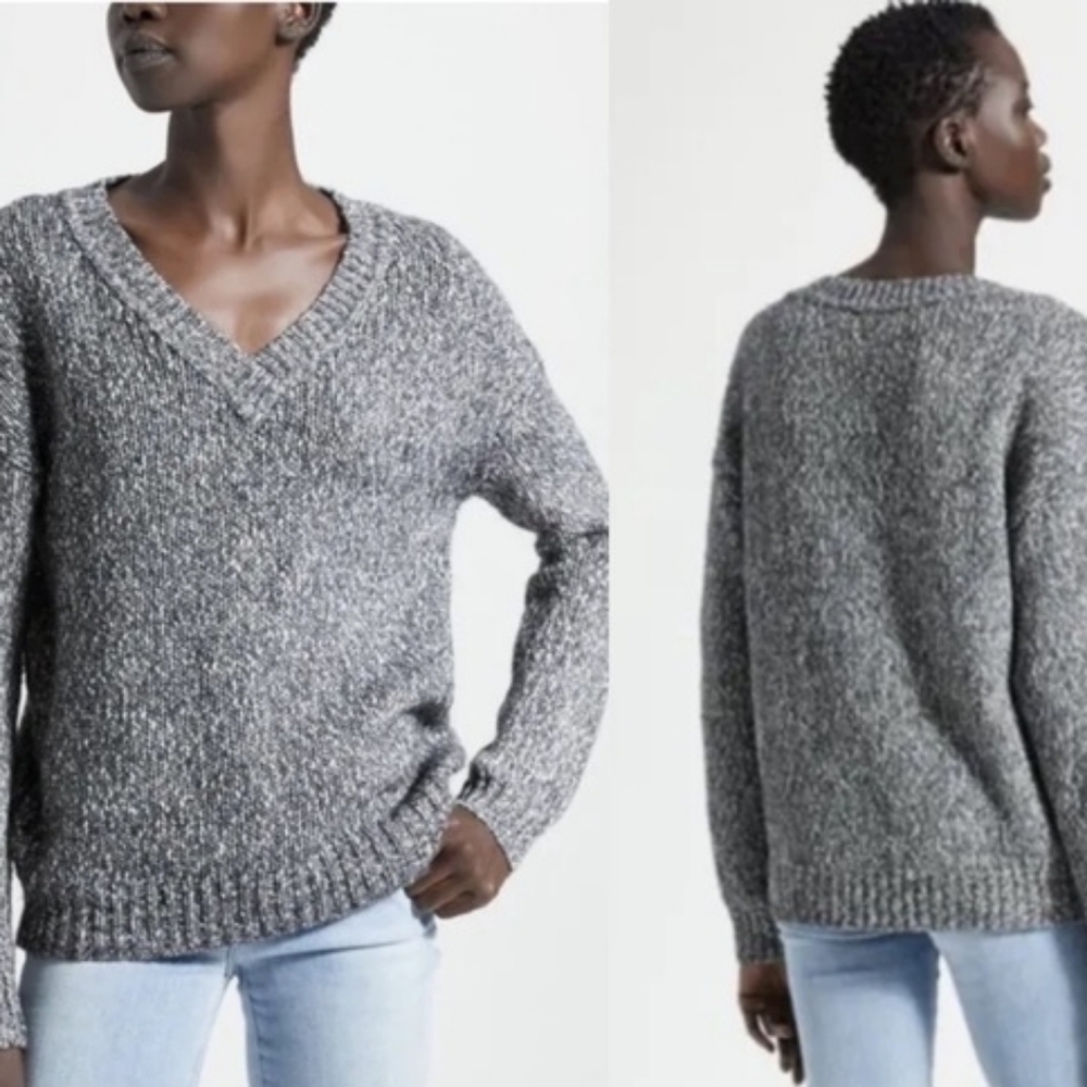 Theory Parkland Cotton And Wool Blend V Neck Sweater In Marled Grey Sz M